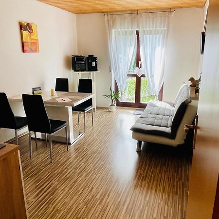 Kleine Ein Zimmer Wohnung Mit Gartenanlage Salem  Dış mekan fotoğraf